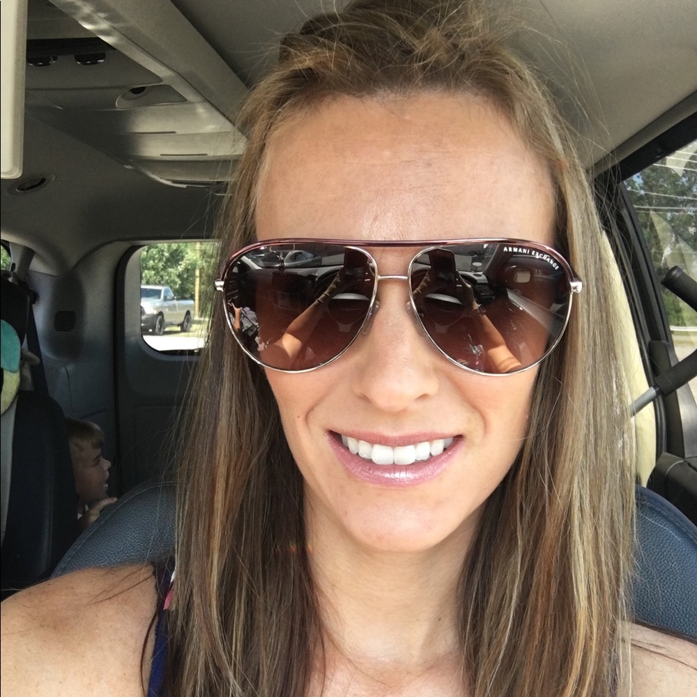 Meet your Posher, Erin